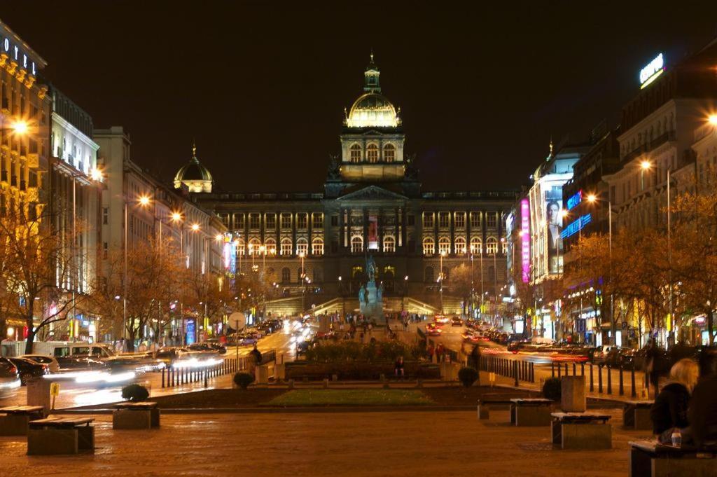 Hotel Praha Club Bed & Breakfast 외부 사진
