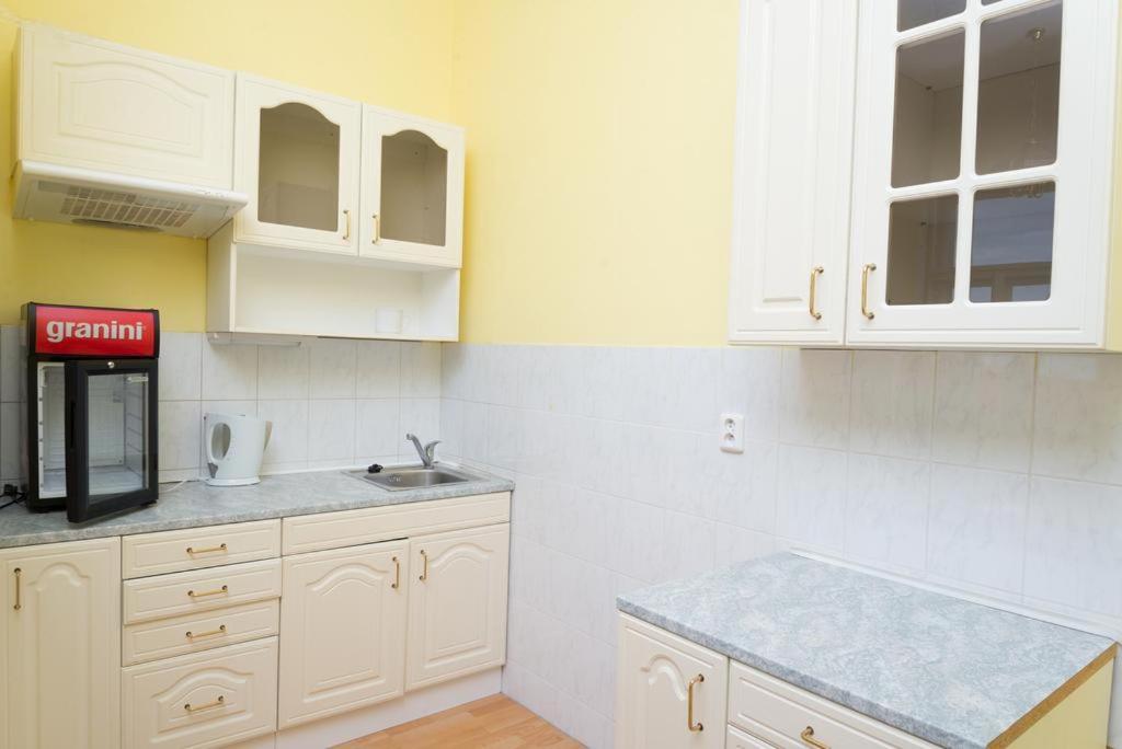 Hotel Praha Club Bed & Breakfast 외부 사진